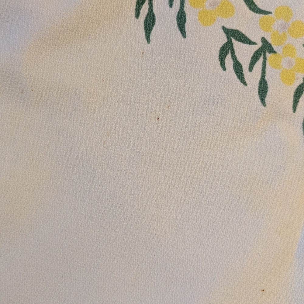 MCM "Symphony" Tablecloth by Simtex - Picture 7 of 7